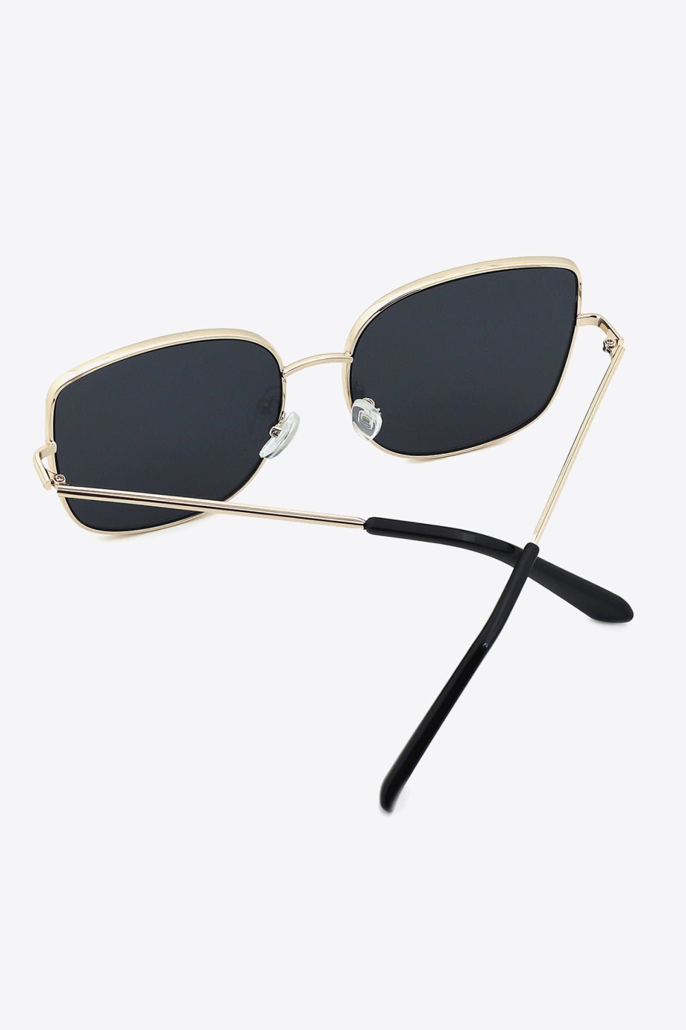Metal Frame Wayfarer Sunglasses - GirlSavvi